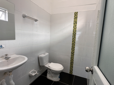 BODEGA - Cerca al Aeropuerto