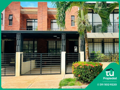 CASA EN URBANIZACIÓN EXCLUSIVA | CERCA A UNICENTRO | PONTEVEDRA