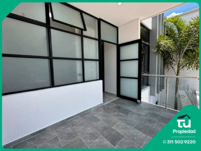 CASA NUEVA | Moderna | Con Piscina